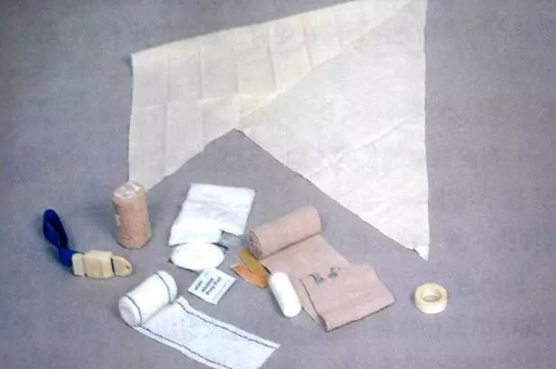 為什么止血材料在醫(yī)療行業(yè)中至關(guān)重要？‌